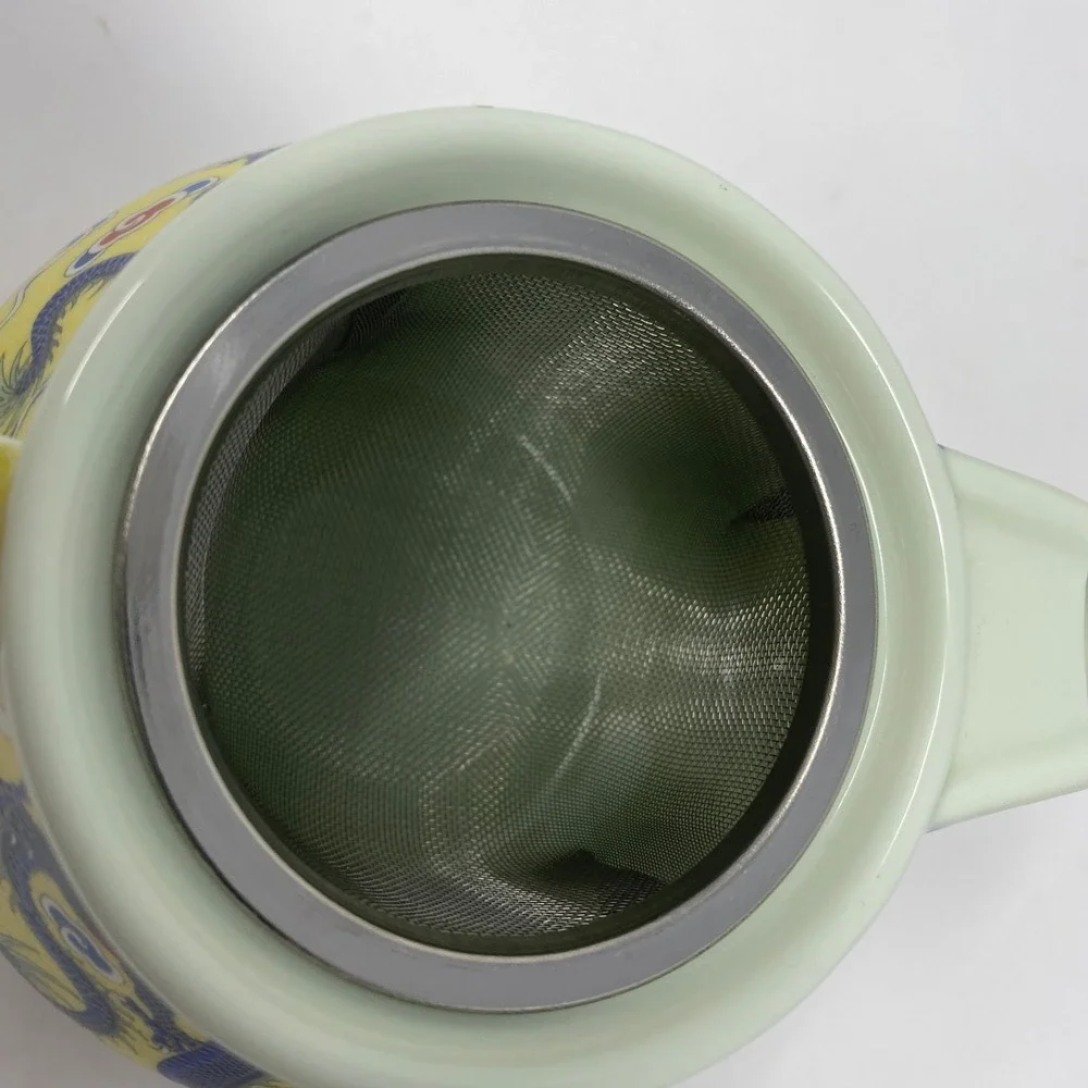 Vtg Yellow Dragons Oriental Teapot w Large Inside Wire Strainer‎